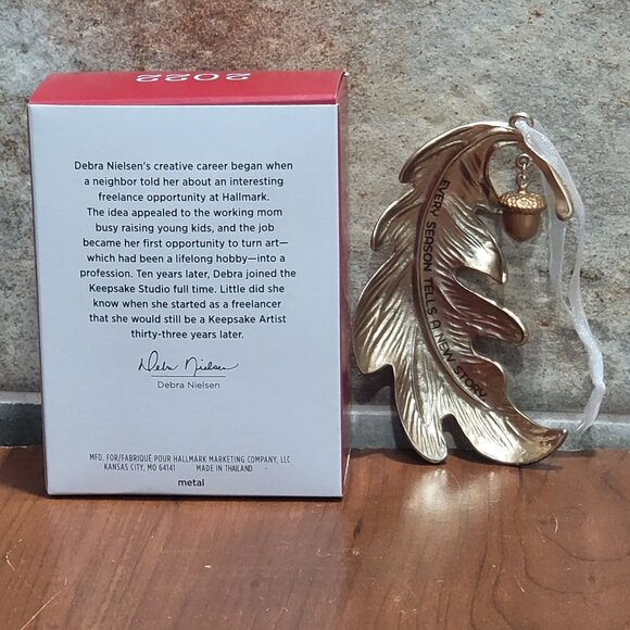 Hallmark Christmas Ornament A New Season Metal Leaf 2022 - Picture 2 of 11